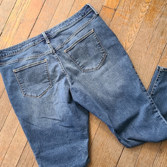 Universal Thread Jeans Medium Wash Mid Rise Skinny 14/32S - Picture 9 of 16